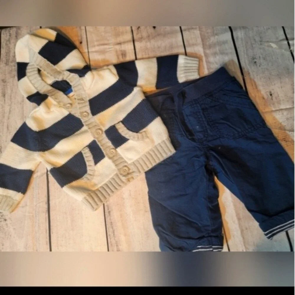 Carters Girls 6 month Sweater Pant Set